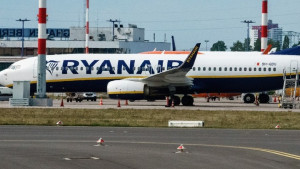 Προειδοποίηση για βόμβα και αναγκαστική προσγείωση σε πτήση Δουβλίνο - Κρακοβία της Ryanair