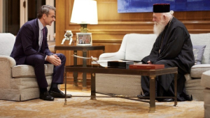 Ο Κυριάκος Μητσοτάκης δείπνησε με τον Αρχιεπίσκοπο Ιερώνυμο το βράδυ της Δευτέρας