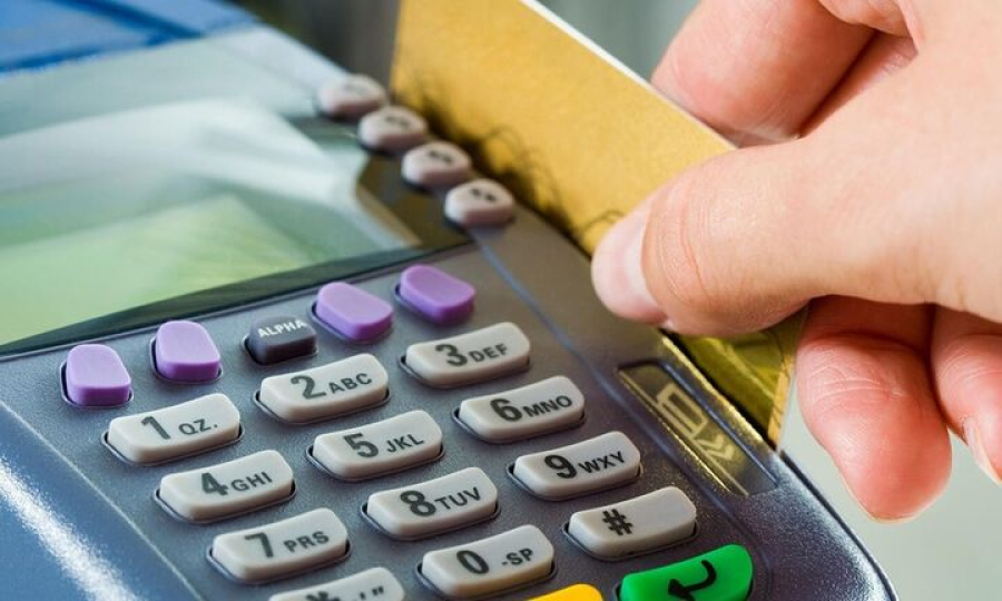 Έρευνα Visa - ΙΜΕ ΓΣΕΒΕΕ: Τρεις στις 10 ΜμΕ πληρώνουν πάνω από 50% των δαπανών τους μέσω καρτών