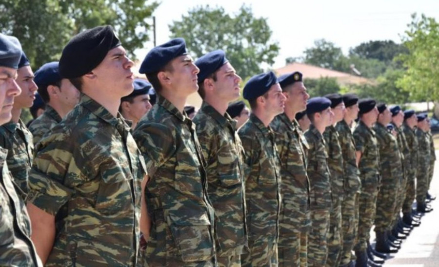 Υποχρεωτικός ο μοριακός έλεγχος Covid για τους υπόχρεους κατάταξης στις Ένοπλες Δυνάμεις