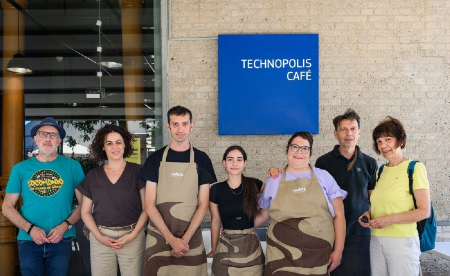 «Συμπερίληψη στην Εργασία»: Πρόσληψη ανάπηρων εργαζομένων στην Τεχνόπολη Δήμου Αθηναίων