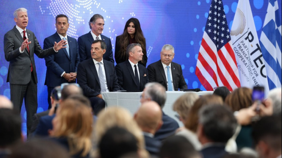 Από την υπογραφή της συμφωνίας στη Διαντλαντική Σύνοδο