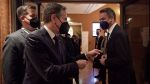Μόναχο: Συνάντηση Μητσοτάκη με αμερικανούς γερουσιαστές και Μπλίνκεν