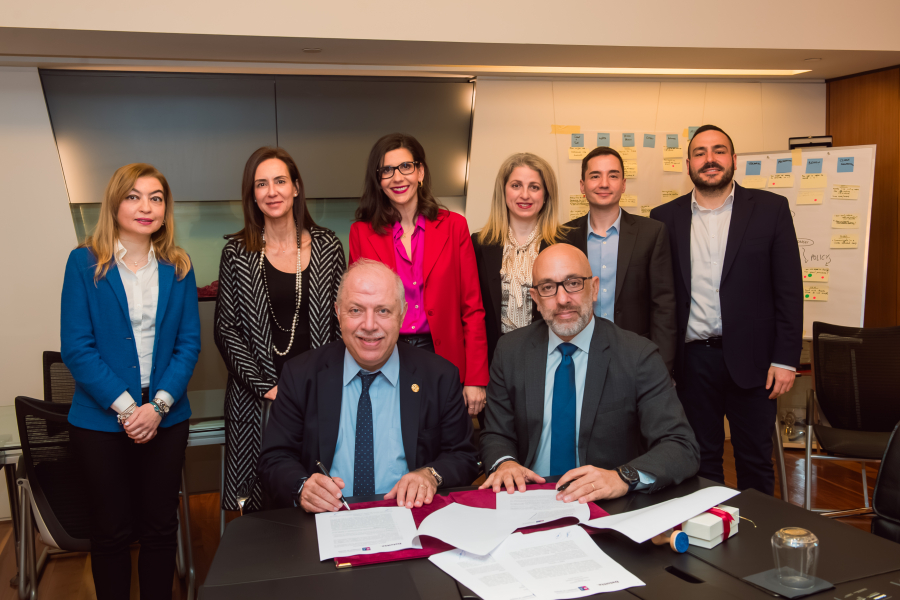 Υπογραφή μνημονίου συνεργασίας μεταξύ της Deloitte και του Πανεπιστημίου Πειραιώς