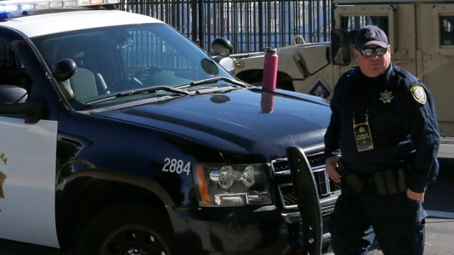 Καλιφόρνια: Αφόπλισαν κι αιχμαλώτισαν ένοπλο που σκότωσε έναν και τραυμάτισε άλλους 5 ανθρώπους σε εκκλησία