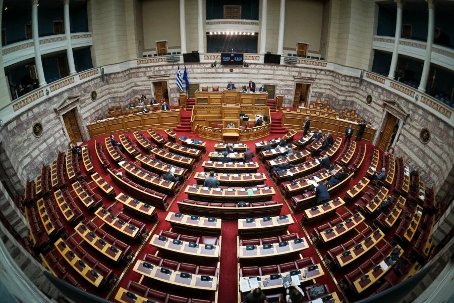 Βουλή: Εντός του Ιουνίου η Επιτροπή Αναθεώρησης του Συντάγματος