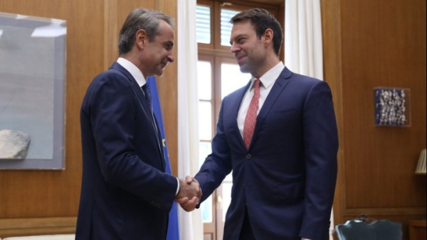 Συνάντηση Κυρ. Μητσοτάκη-Στ. Κασσελάκη στη Βουλή - Οι απόδημοι στο επίκεντρο
