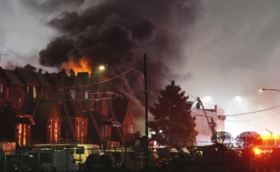 Νέα τραγωδία στις ΗΠΑ: Συνετρίβη αεροασθενοφόρο στη Φιλαδέλφεια - Νεκροί οι 6 επιβαίνοντες