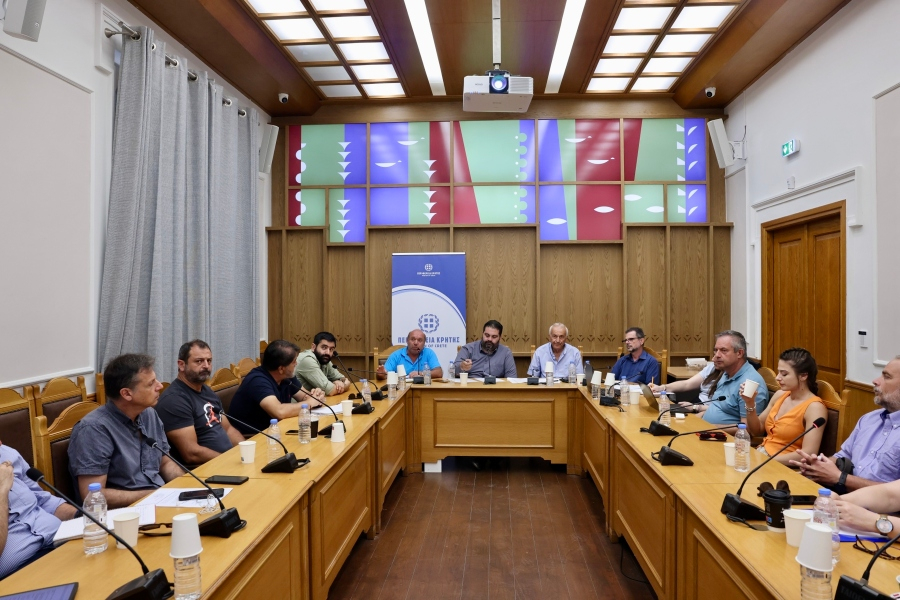 Ηράκλειο: Συνάντηση εργασίας για τη στρατηγική ανάπτυξη του κρητικού αμπελώνα