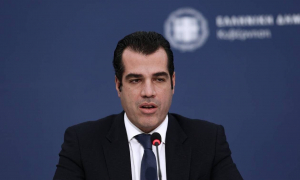 Πλεύρης: Την επόμενη εβδομάδα οι αποφάσεις για τον προσωπικό γιατρό