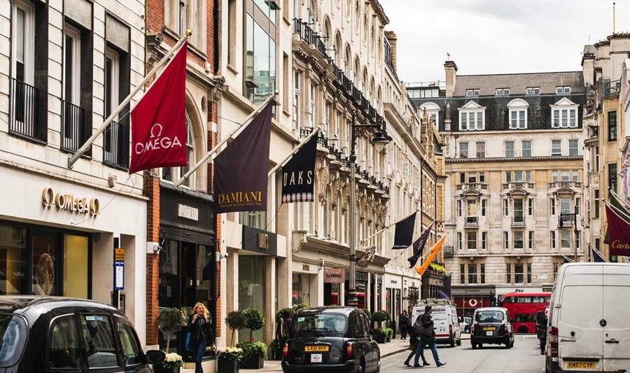 Η Cushman &amp; Wakefield καταγράφει την αύξηση ενοικίων στους ακριβότερους εμπορικούς δρόμους παγκοσμίως