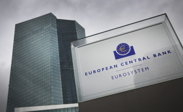ΕΚΤ: Αλλάζει το guidance για τα επιτόκια - Διατηρεί τον ρυθμό των αγορών ομολόγων