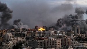 Oxfam: Κατηγορεί το Ισραήλ πως εμποδίζει «εσκεμμένα» την είσοδο βοήθειας