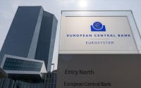Reuters: Η ΕΚΤ ετοιμάζει νέα αύξηση 75 μ.β. στα επιτόκια