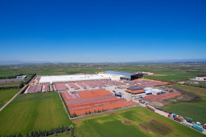 ΚΕΒΕ: Παρουσίασε μια καινούργια σειρά ελαφρών τούβλων με μείωση βάρους έως 20% μέχρι το 2026