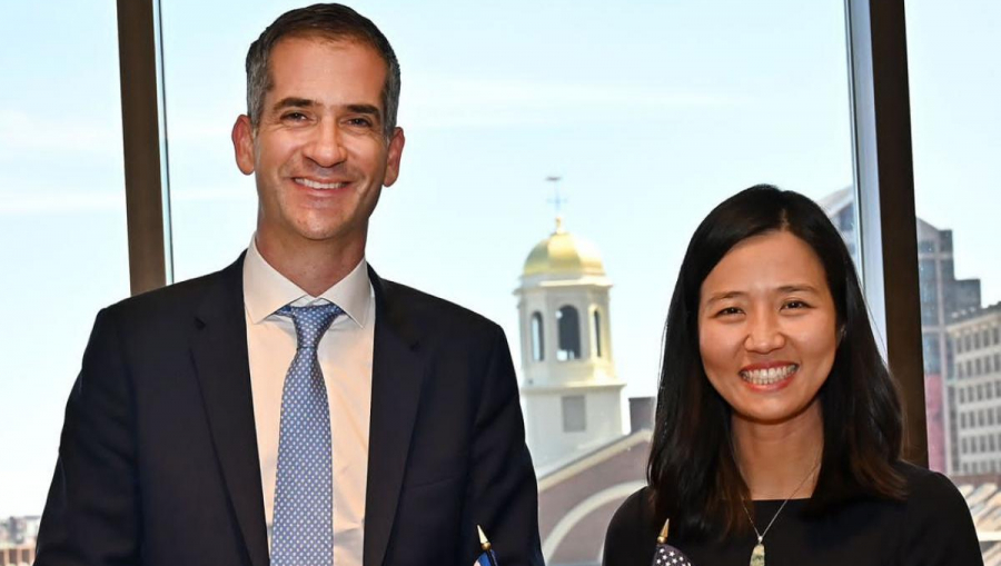 Προχωρά η «αδελφοποίηση» της Αθήνας με τη Βοστώνη