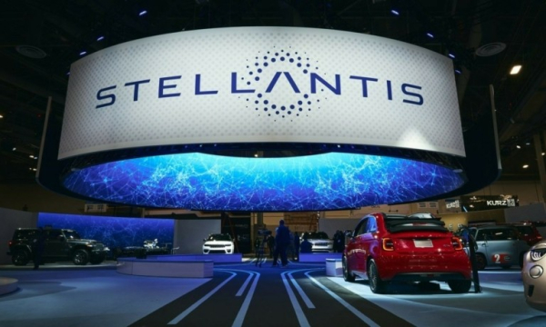 Η Stellantis επαναφέρει τα πετρελαιοκίνητα μοντέλα της στην Ευρώπη
