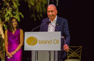 Island Oil: Έκλεισε τριάντα χρόνια λειτουργίας