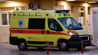 Έκρηξη σε σπίτι στη Λ. Βραυρώνος - Δύο τραυματίες