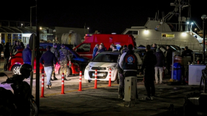 Χίος: 15 νεκροί και 24 τραυματίες από σύγκρουση σκάφους του λιμενικού με πλοιάριο με μετανάστες