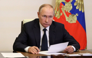 Ο... δάσκαλος Πούτιν προώθησε την ρωσική προπαγάνδα σε μαθητές