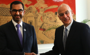 Συνάντηση Μητσοτάκη-Δένδια με τον υπουργό Βιομηχανίας των ΗΑΕ