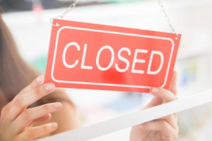 Κλειστά και την Τετάρτη λιανικό εμπόριο και τράπεζες