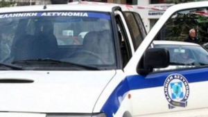 Κηφισιά: Επίθεση με γκαζάκια σε έκθεση αυτοκινήτων