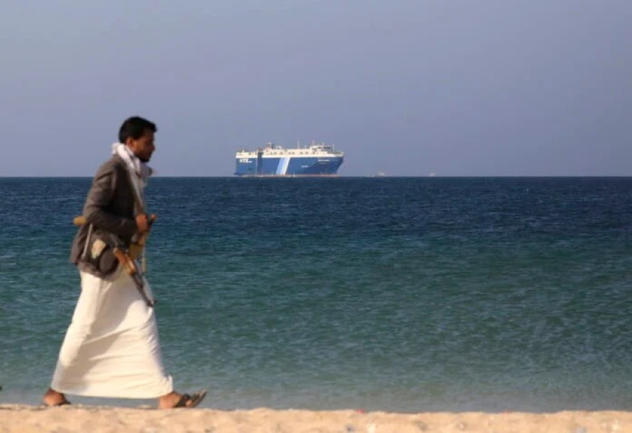 Οι Χούθι ισχυρίζονται ότι έπληξαν ένα αμερικανικό αντιτορπιλικό και ένα εμπορικό πλοίο στην Ερυθρά Θάλασσα
