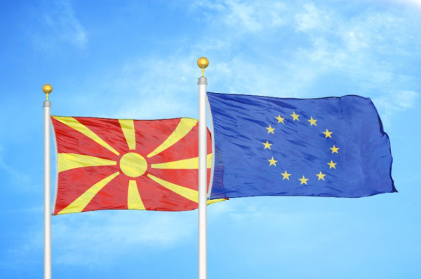 Βόρεια Μακεδονία: H Βουλή ενέκρινε την πρόταση της ΕΕ για συμβιβασμό με τη Βουλγαρία