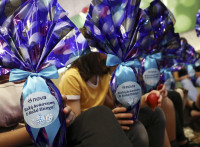 Η Nova και η Κιβωτός του Κόσμου ενώθηκαν σε μια Πασχαλινή αγκαλιά