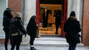 Πάσχα 2021: Πότε ξεκινά το εορταστικό ωράριο λειτουργίας των καταστημάτων