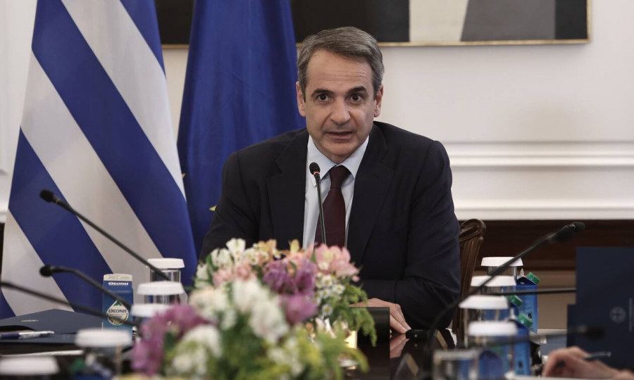 Συνάντηση Μητσοτάκη με τον υπουργό Βιομηχανίας των Ηνωμένων Αραβικών Εμιράτων