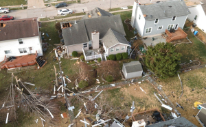 ΗΠΑ: Τουλάχιστον 33 νεκροί από τους ανεμοστρόβιλους και τις καταιγίδες