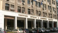 Υπουργείο Εργασίας: Τα ρεκόρ δεκαετιών στην αγορά εργασίας η καλύτερη απάντηση στον λαϊκισμό