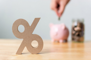 Οι 15 φορολογικές παρεμβάσεις για λιγότερους φόρους και εισφορές