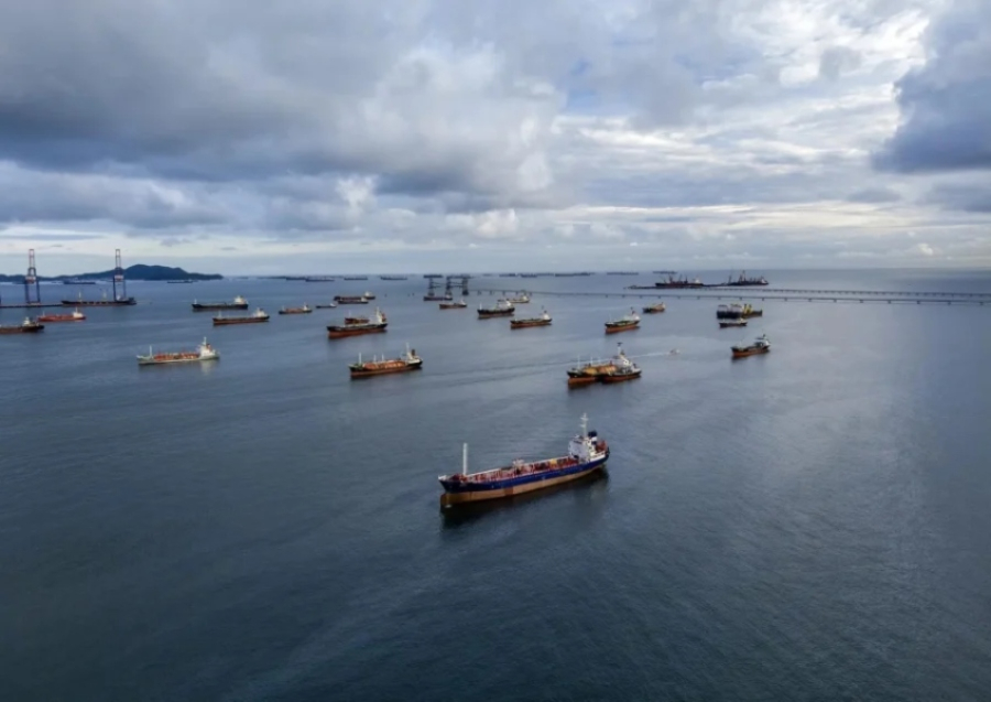 Κλείνουν ξανά τα Στενά του Ορμούζ - Τι ανακοίνωσαν οι Φρουροί της Επανάστασης