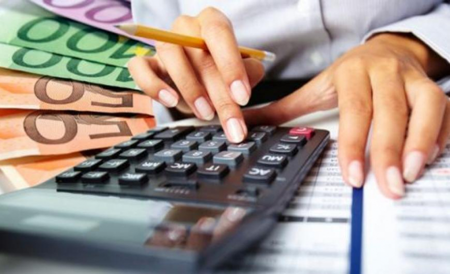 Μελέτη ΚΕΦίΜ: Το μισό έτος εργαζόμαστε για την πληρωμή φόρων και εισφορών