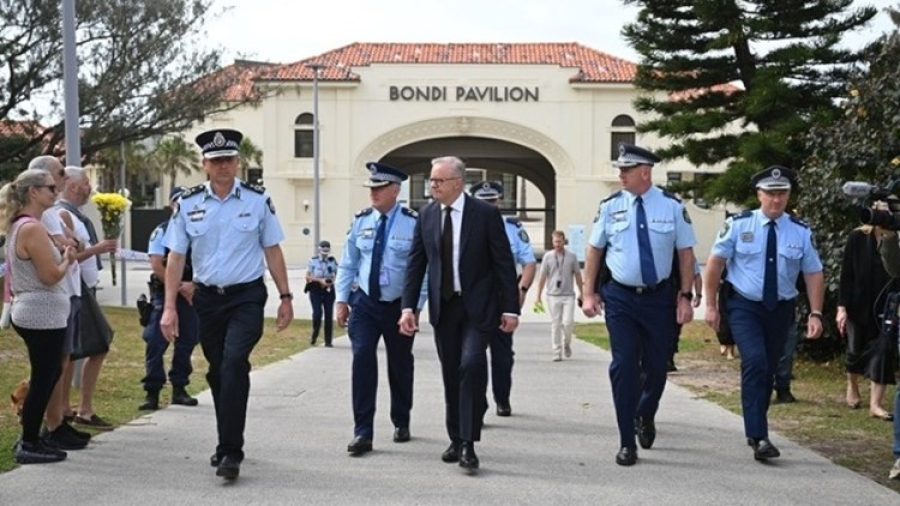 Αυστραλία: Η χώρα θα συστήσει Βασιλική Επιτροπή για την αντισημιτική επίθεση στην παραλία Μπόνταϊ