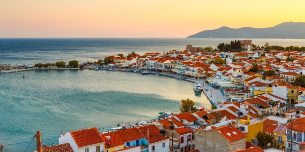 Η Σάμος γίνεται πόλος έλξης χιλιάδων Τούρκων τουριστών
