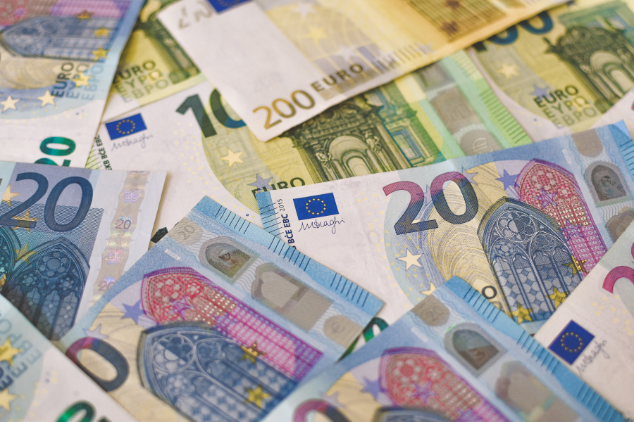 Προσχέδιο προϋπολογισμού 2023: Πρωτογενές πλεόνασμα, μείωση φόρων και μόνιμα μέτρα 3,2 δισ. ευρώ