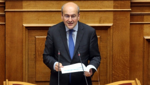 Χατζηδάκης: Ανακοίνωσε 4 βελτιωτικές παρεμβάσεις στο φορολογικό - Τι αφορούν