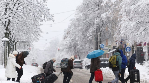 Γερμανία: Προβλήματα στις συγκοινωνίες προκάλεσε σφοδρή χιονόπτωση