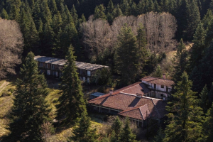 ΕΤΑΔ: Ηλεκτρονικός διαγωνισμός για την αξιοποίηση του "Ξενία Βυτίνας"