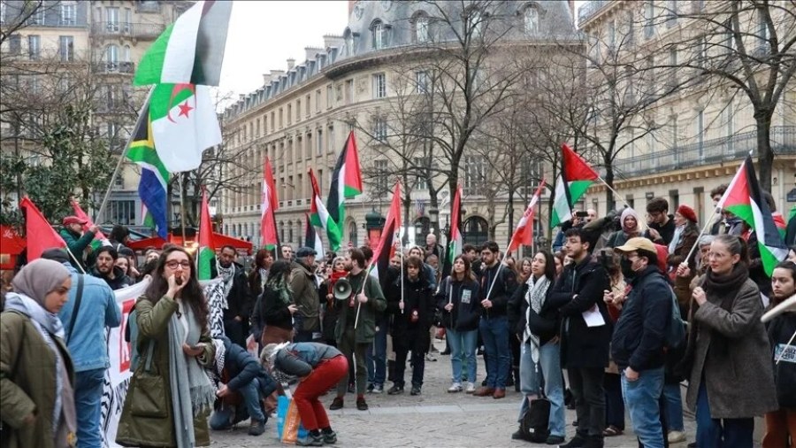 Kινητοποιήσεις υπέρ της Παλαιστίνης στο πανεπιστημίο της Σορβόννης στο Παρίσι