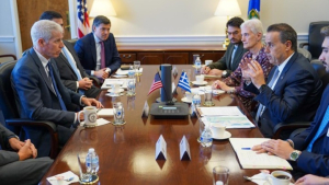 Μπαράζ επαφών Παπασταύρου στην Ουάσινγκτον για την προώθηση της ενεργειακής συνεργασίας Ελλάδας-ΗΠΑ
