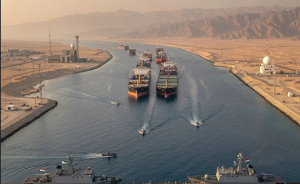 Στενά Ορμούζ: Στον «πάγο» οι διελεύσεις – Πληθαίνουν οι απάτες με κρυπτονομίσματα