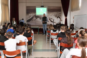 Motor Oil: Επένδυση στο μέλλον του υδρογόνου με δράσεις ενημέρωσης και εκπαίδευσης