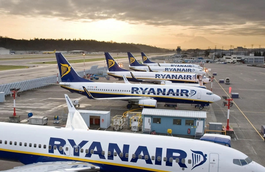 Ryanair: Καταγγελίες για βλάβες στο ελληνικό σύστημα εναέριας κυκλοφορίας και καθυστερήσεις πτήσεων