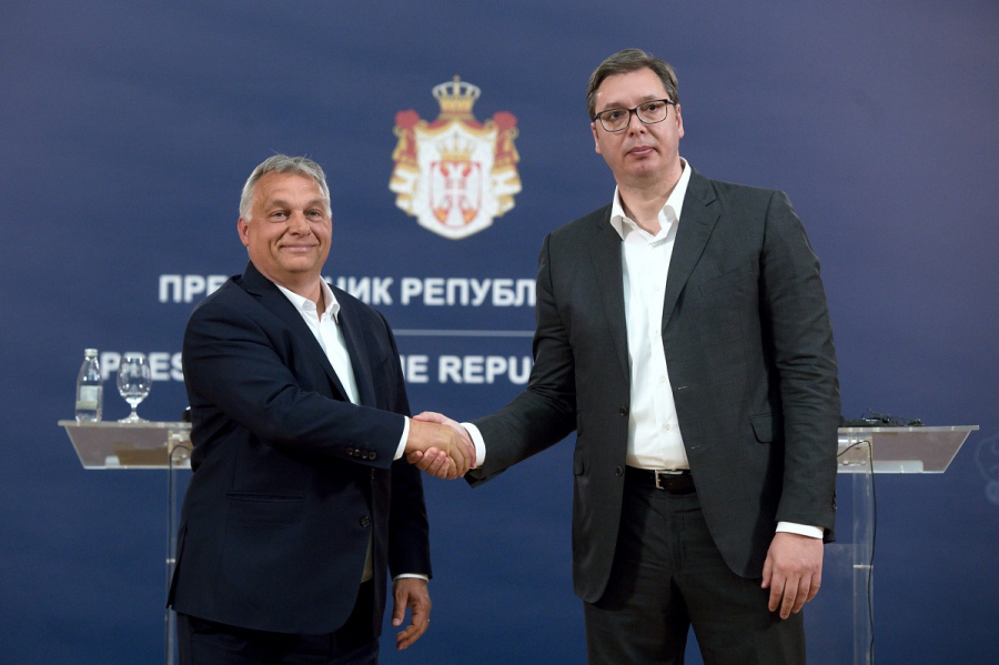 Συμφωνία Ορμπάν - Βούτσιτς για αγωγό που θα διοχετεύει ρωσικό πετρέλαιο στη Σερβία
